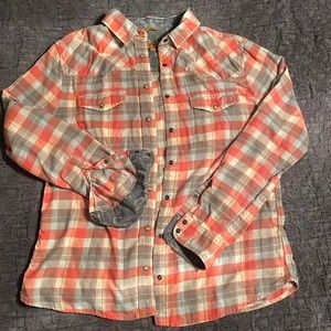 Jachs Girlfriend Pearl Snap Flannel. Size L